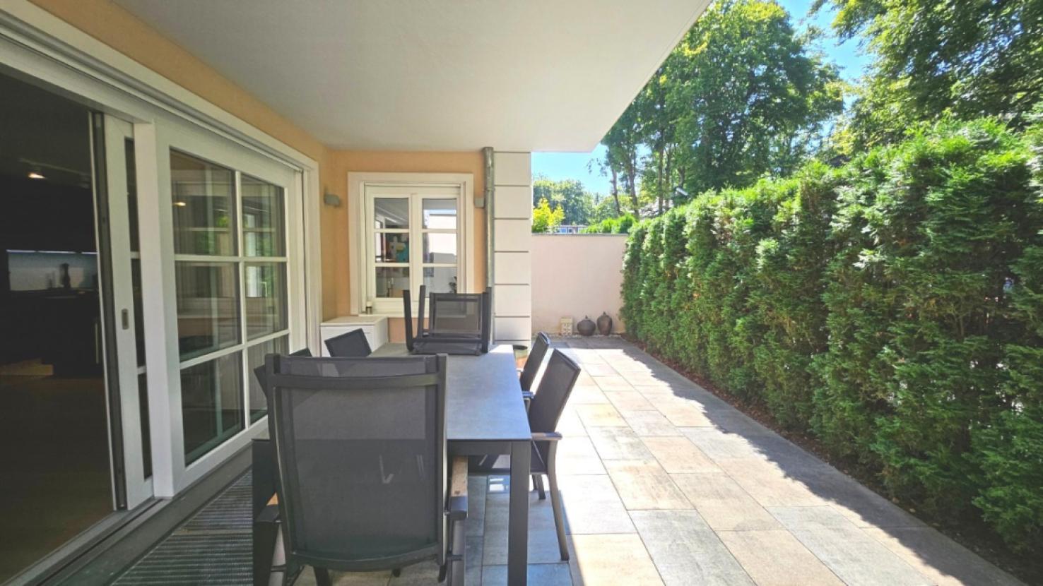 West-Terrasse mit herrlicher Nachmittagssonne