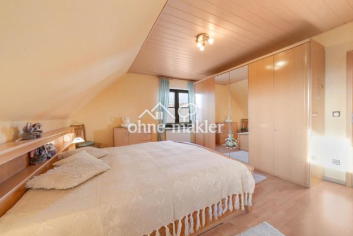 Schlafzimmer OG