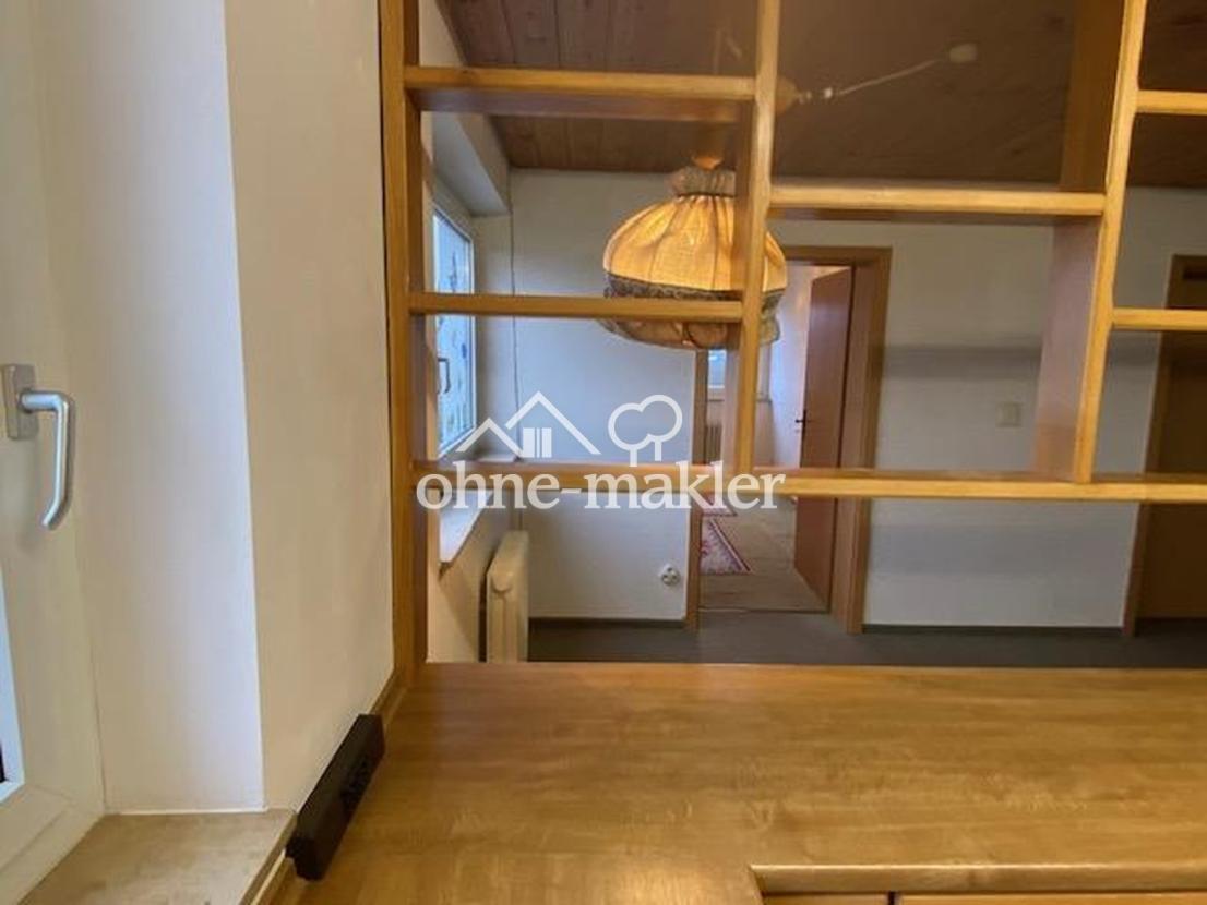 Blick von der Küche zum Zimmer