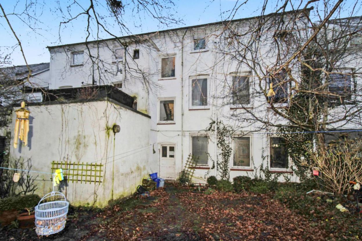 rückwärtige Ansicht