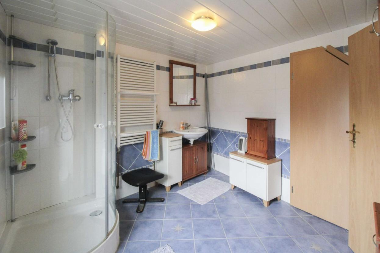 Badezimmer DG WE1
