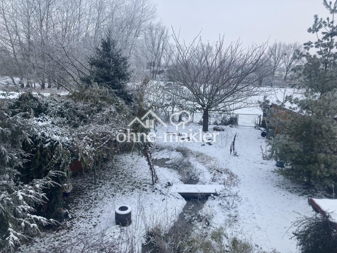 Winter Gesamtansicht Garten