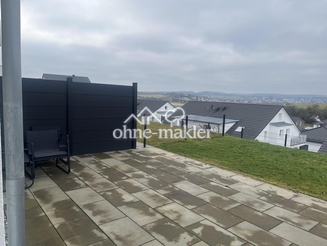 Terrasse mit Sichtschutz 