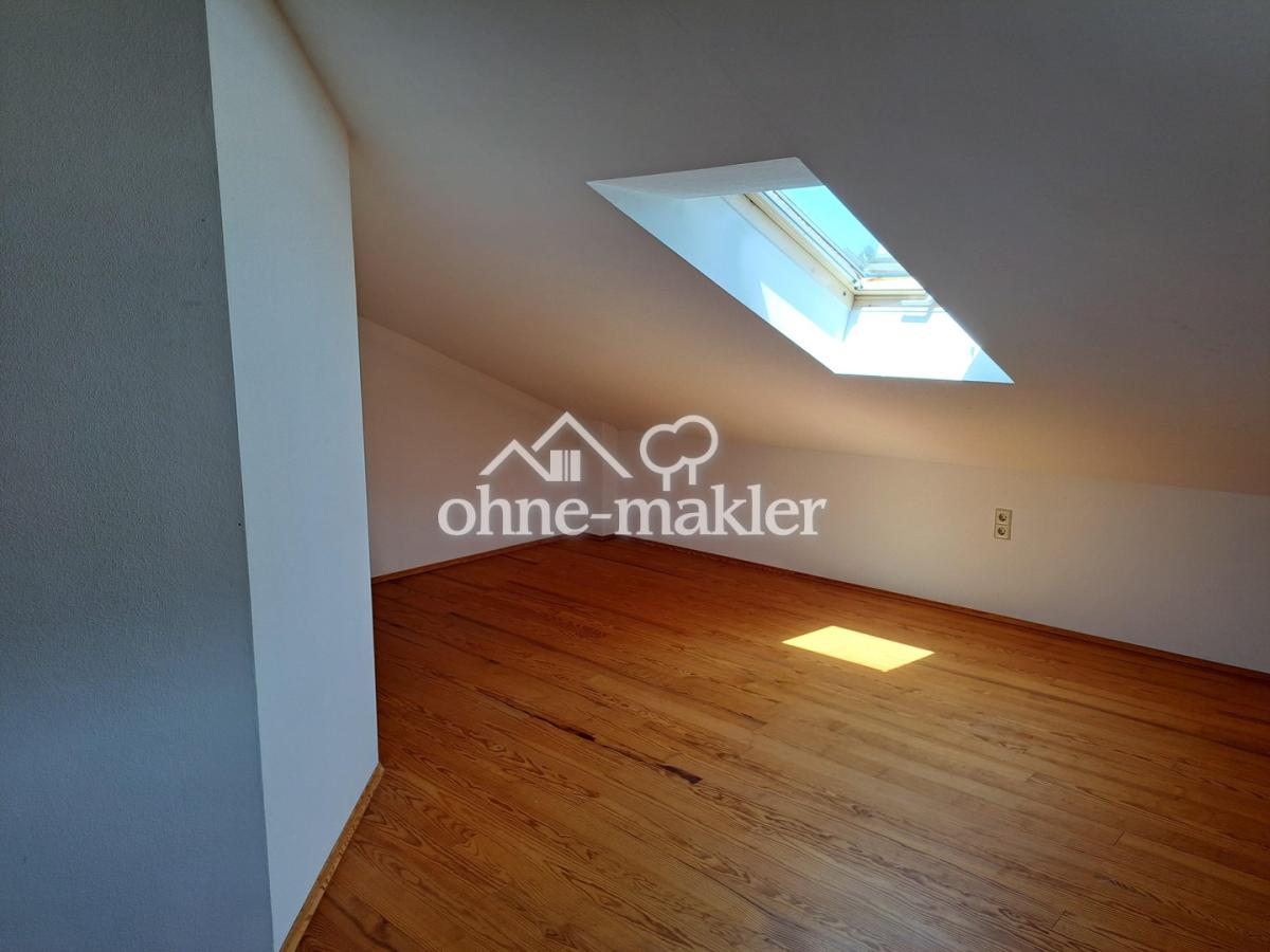 Dachgeschoss Zimmer 4