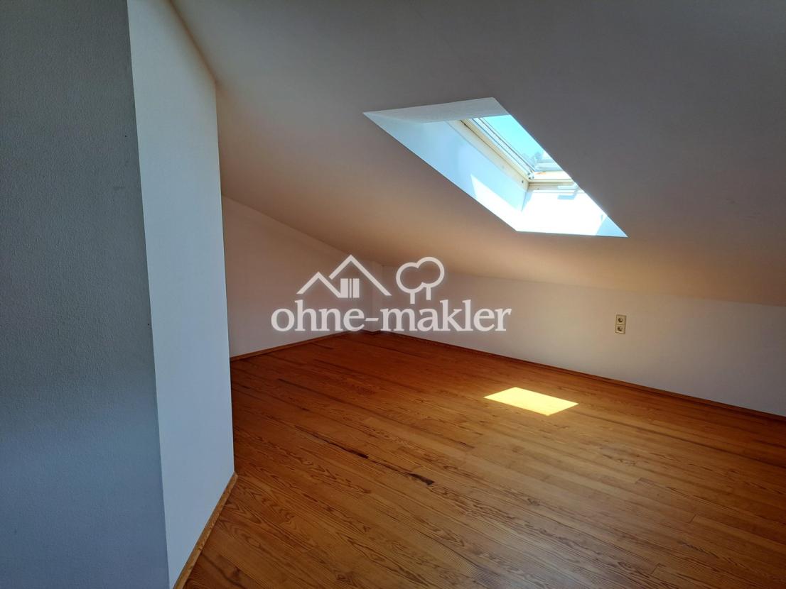 Dachgeschoss Zimmer 4