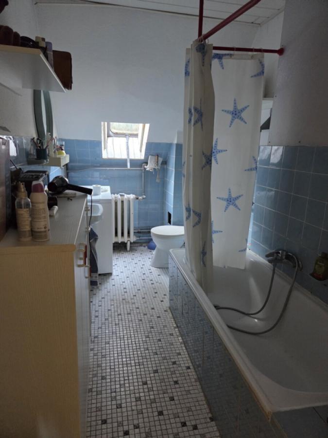 Badezimmer Dachgeschoßwohnung 