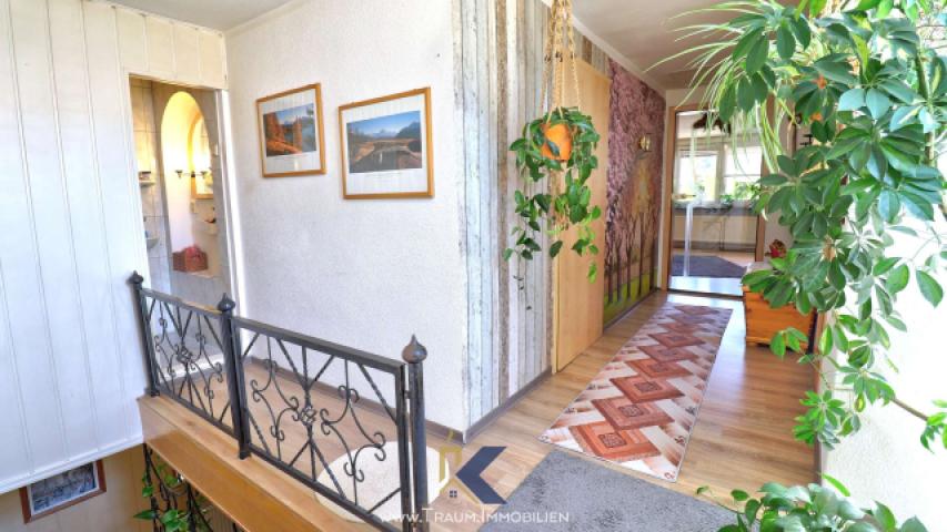 Flur 1.OG Vorderhaus