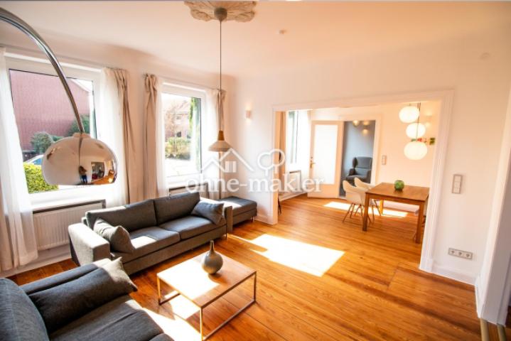 Riesiges Wohnzimmer...