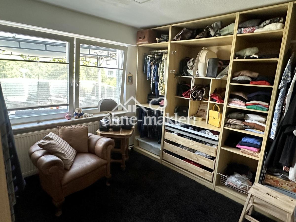 Ankleide-/Schlafzimmer OG