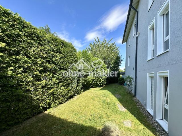 Rückansicht Garten und Haus