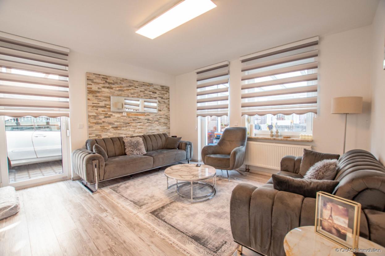 Wohnzimmer EG Ansicht 1