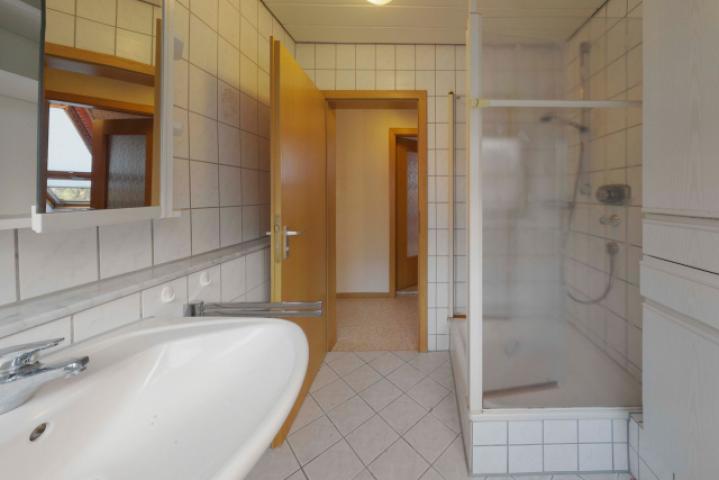 Badezimmer DG