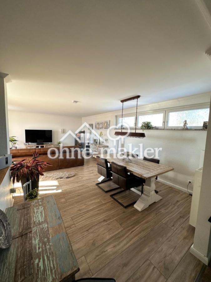 großzügiger Wohn- & Essbereich