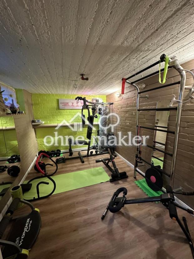Fitnessraum im Kellerbereich