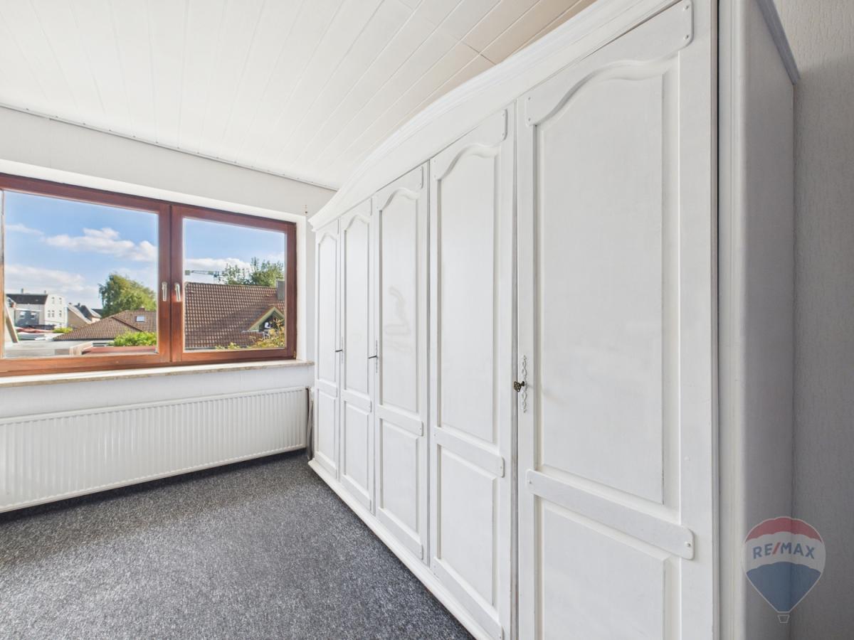 Zimmer 1 OG