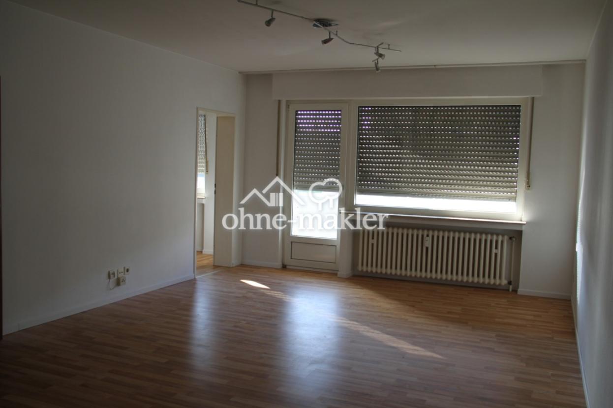 Wohn-Schlafraum mit gr. Balkon