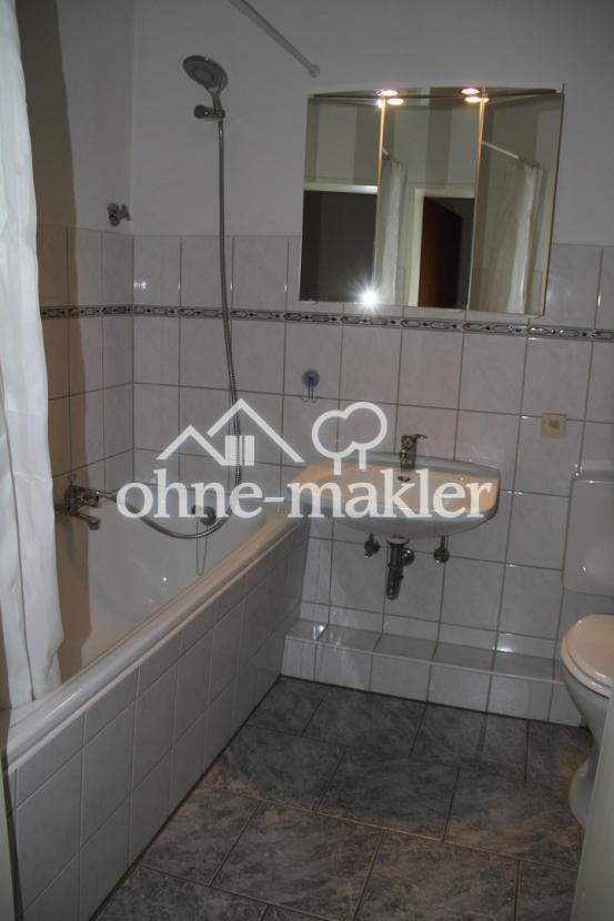 Badezimmer mit Badewanne