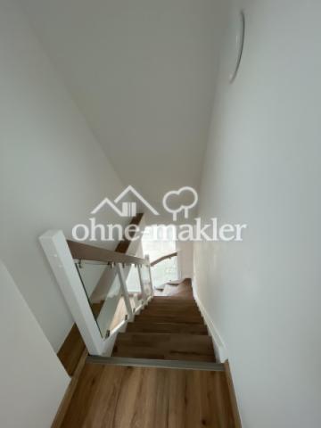 Treppe zur unteren Etage