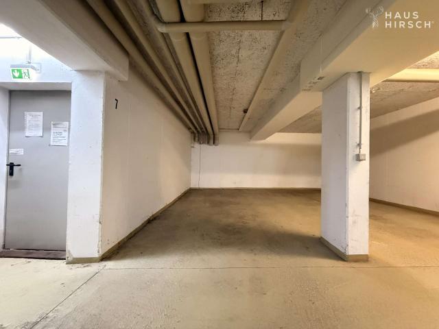 Tiefgaragenstellplatz