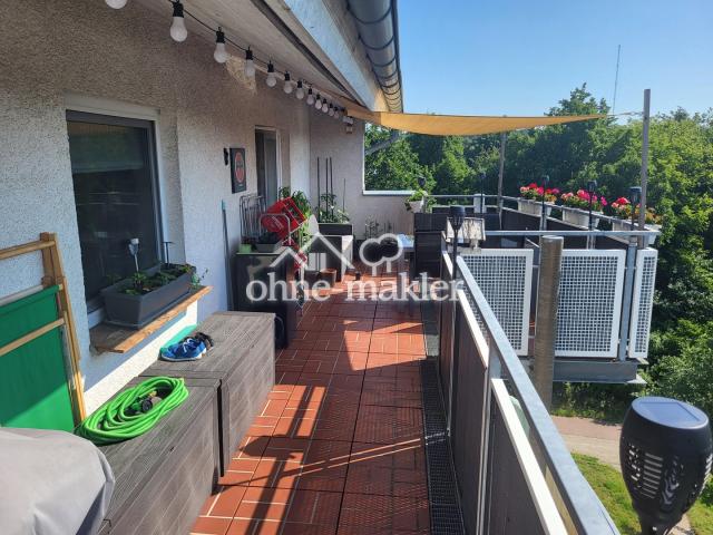 Terrasse mit altem Fußboden