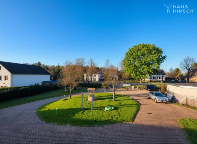 Grundstücksansicht Balkonsicht