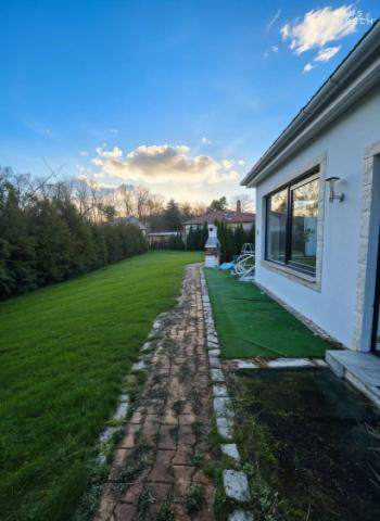 Grundstück [Rückseite]