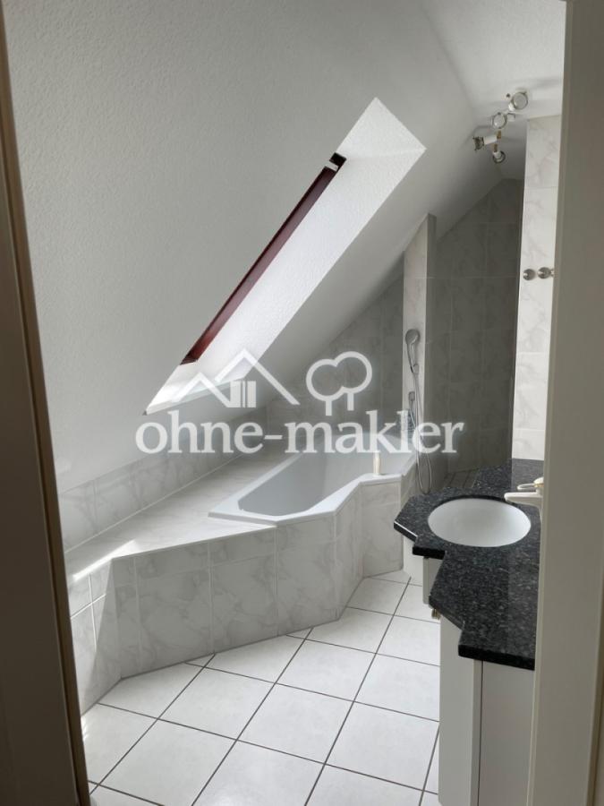 Vollbad mit Badewanne