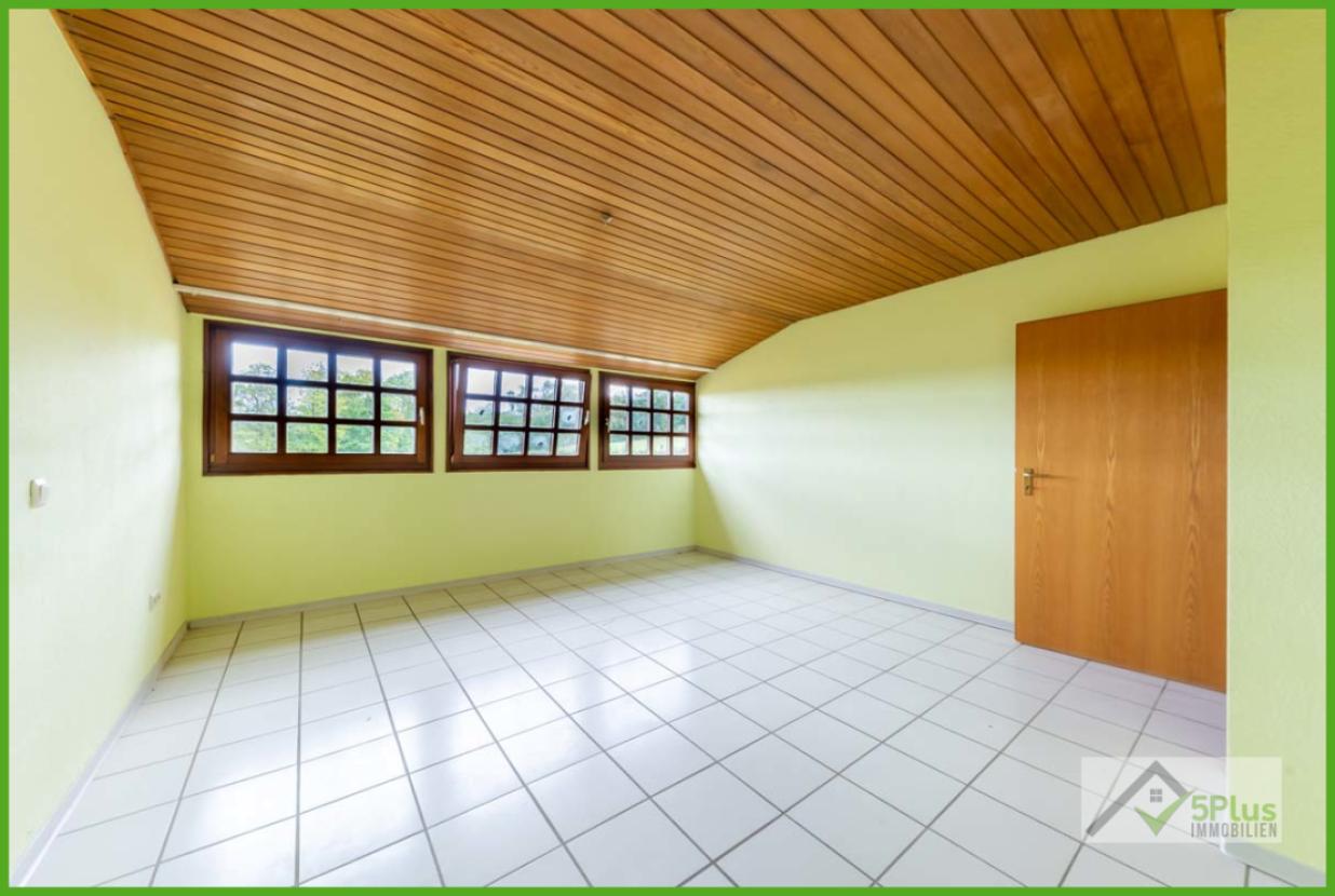 5Plus Immo Mietwohnung Eschweiler Bohler Heide Schlafzimmer II OG