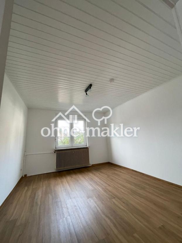 Schlafzimmer / Büro 2