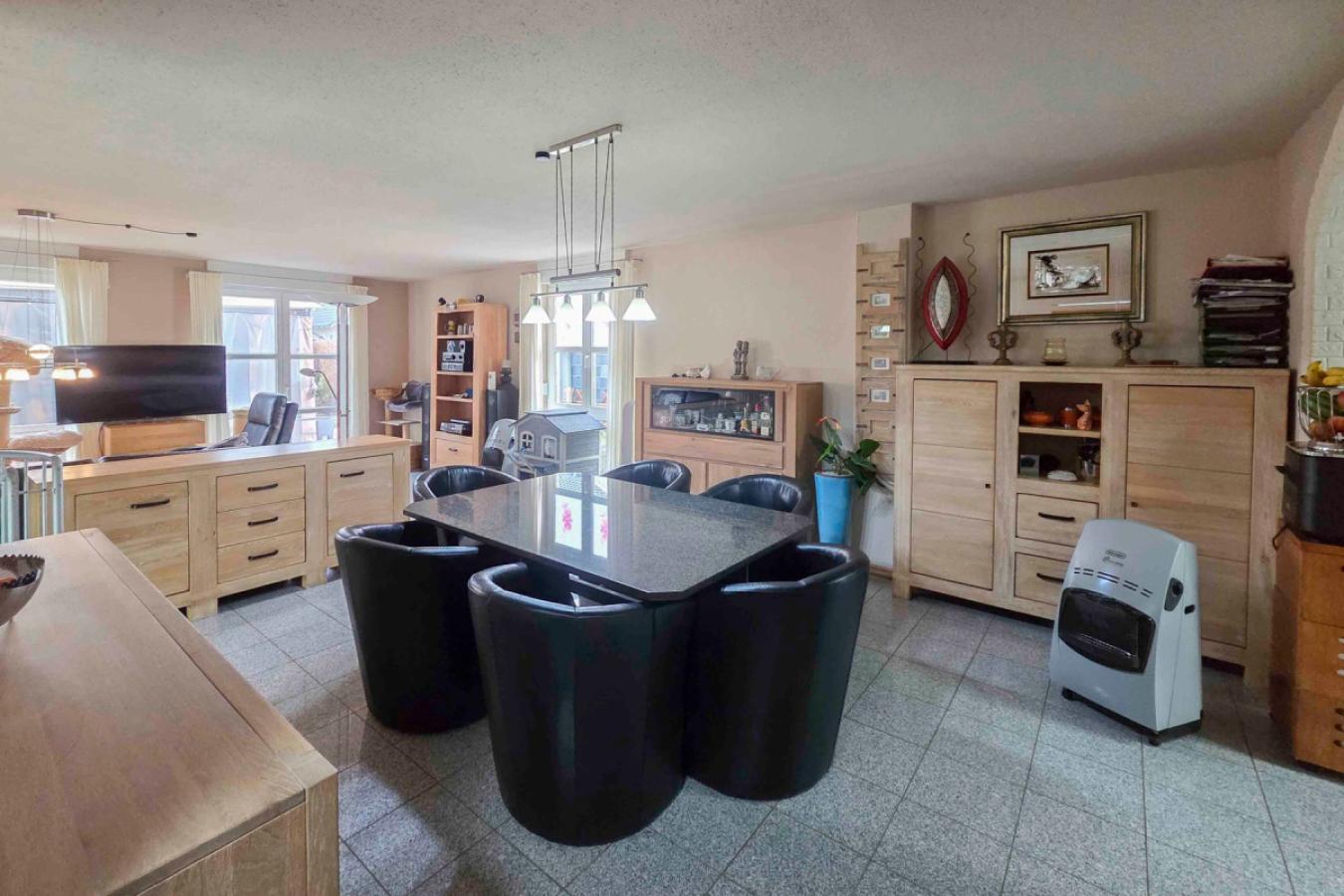 1. Wohn- und Esszimmer EG