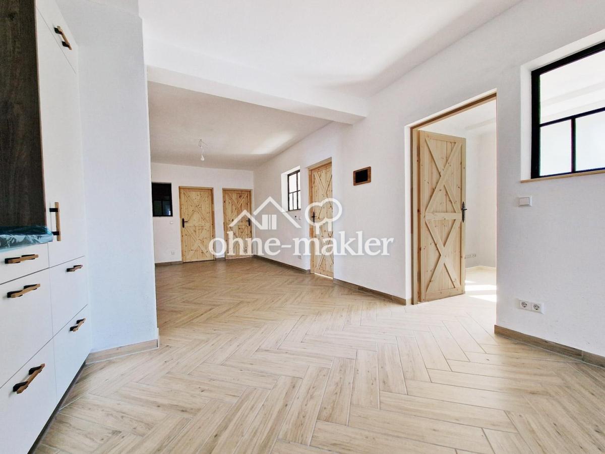 Bereich vor Küchenzeile