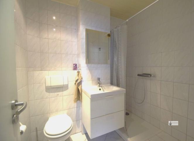 Blick in das Badezimmer 