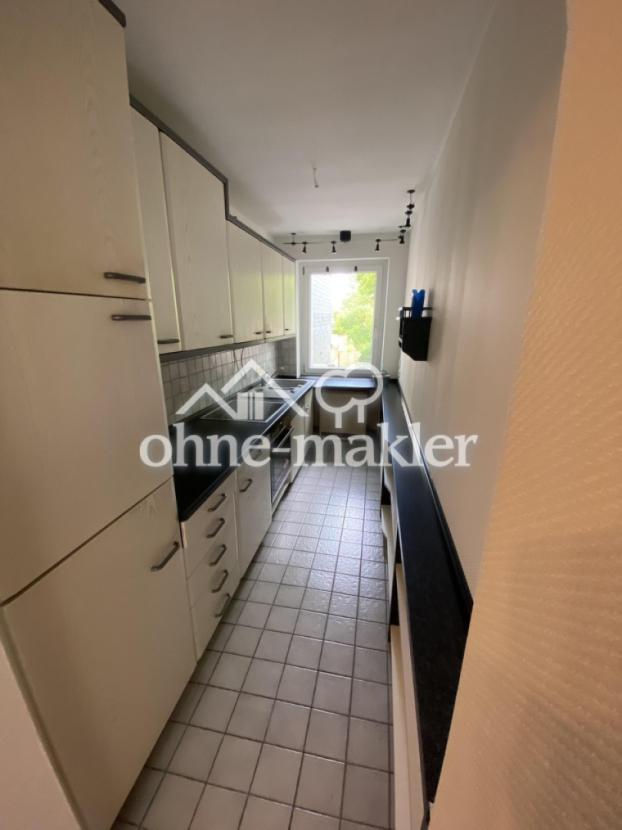 Küche inkl. neuer E-Geräte