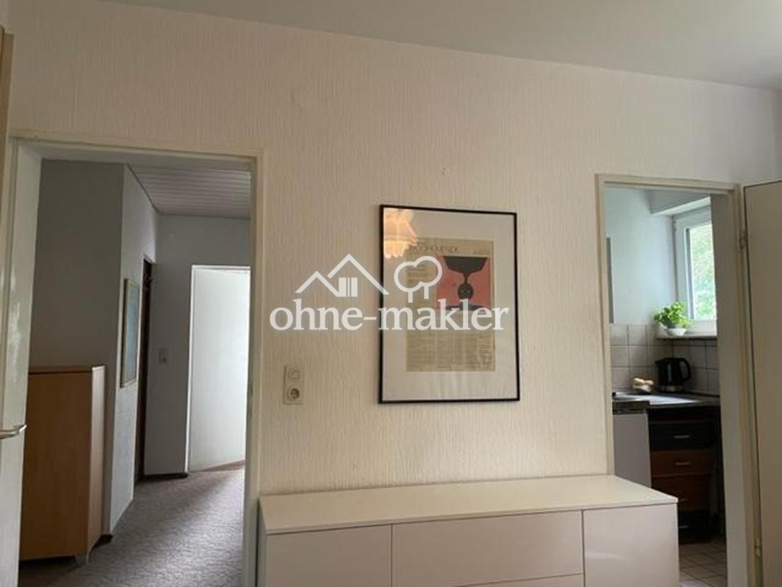 Flur Küche WHg OG rechts