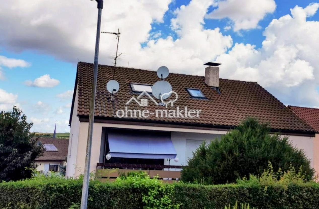 Südseites m.Terrasse u. Balkon