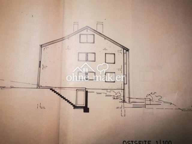 Ostseite m.Eingang z. Keller