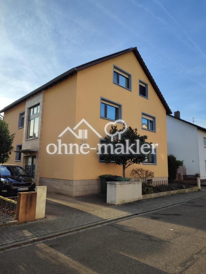 Straßenansicht  d. Hauses