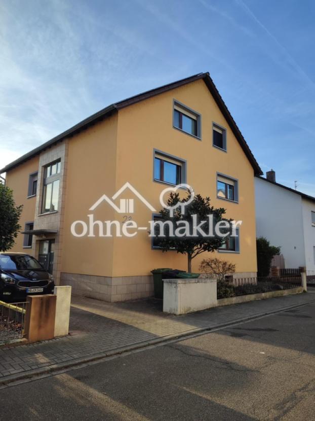 Straßenansicht  d. Hauses