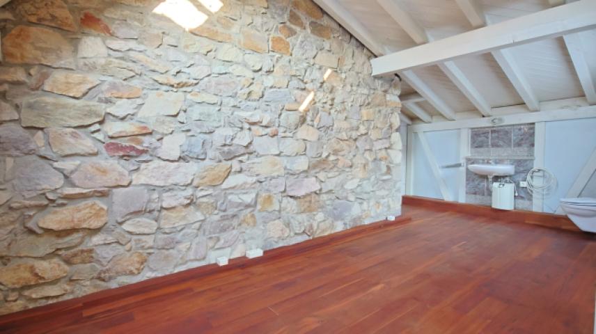 Abtrennbare Toilette im DG