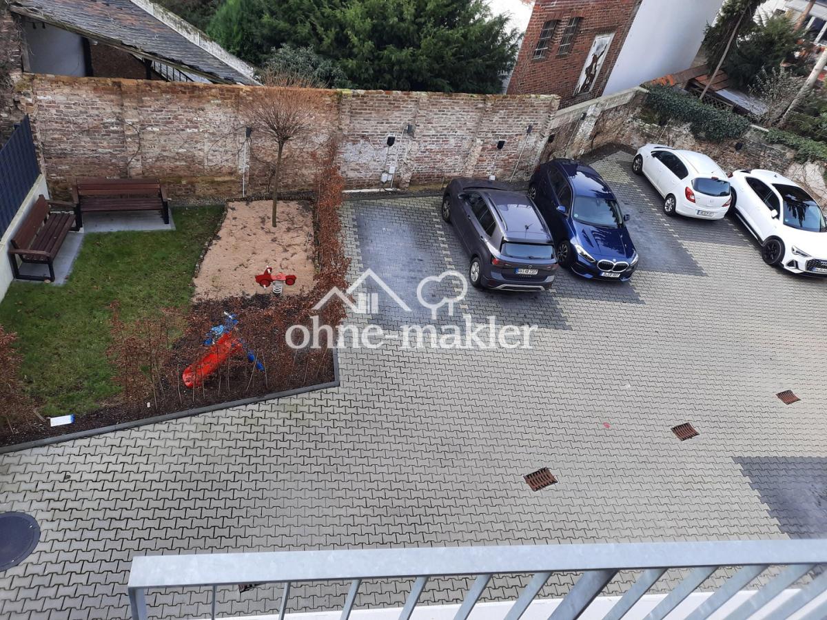 Innenhof/Stellplätze