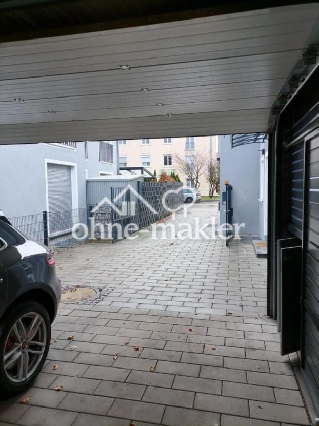 Einfahrt, Stellplatz, Carport