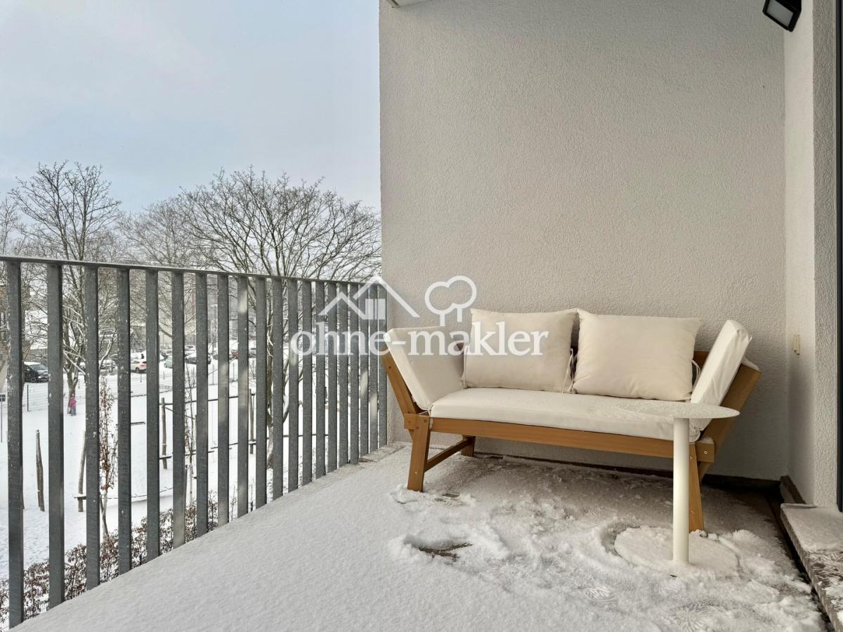 Exklusiver Balkon WG-Zimmer