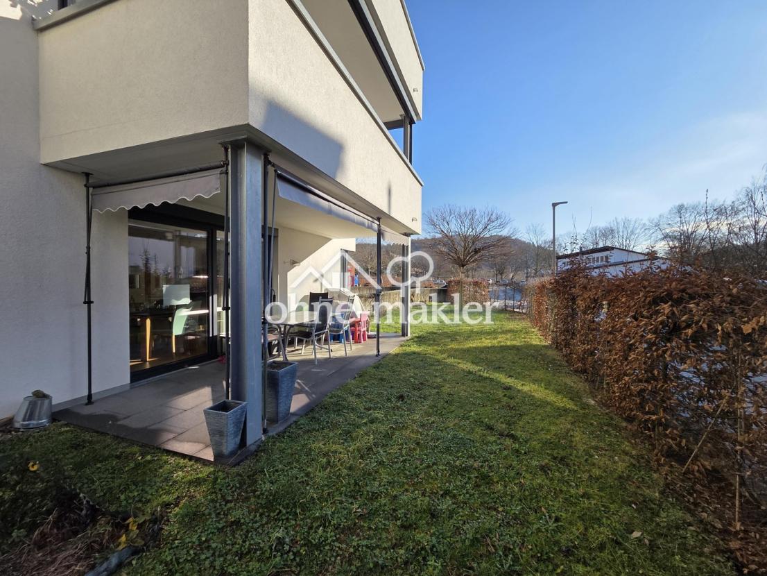 Blick auf Garten und Terrasse