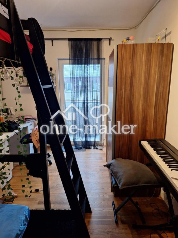 Kinderzimmer mit Balkon