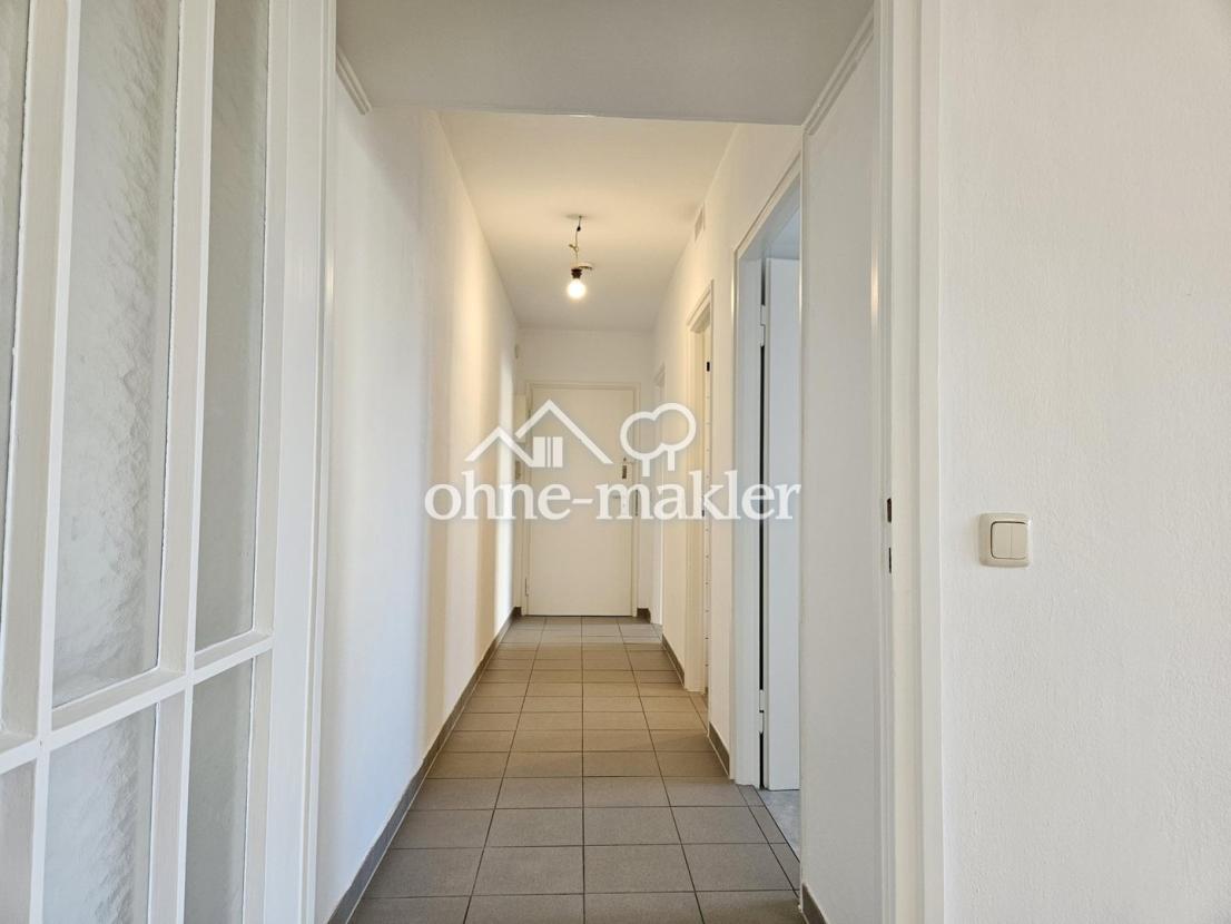 Flur Richtung Eingangstür