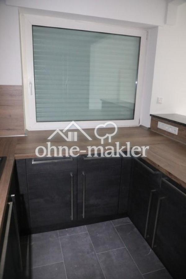 Hochwertige, neue Einbauküche