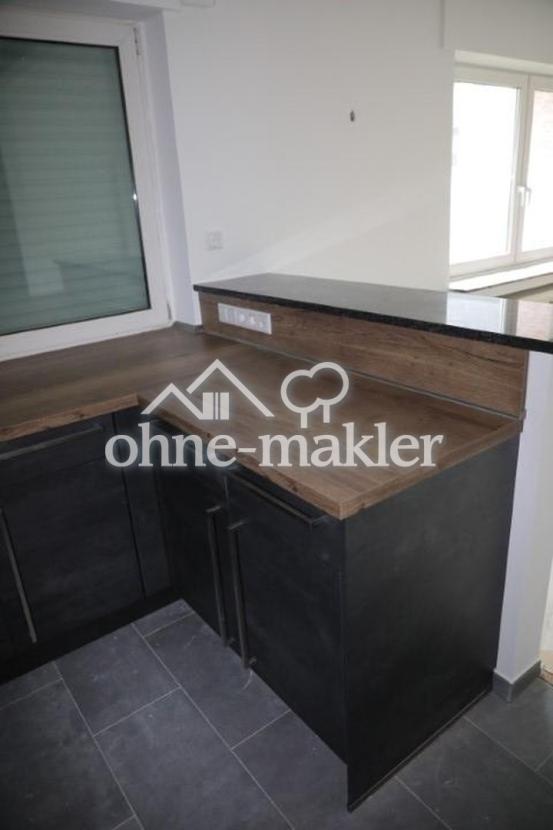 Hochwertige, neue Einbauküche