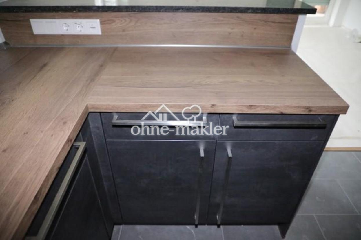 Hochwertige, neue Einbauküche