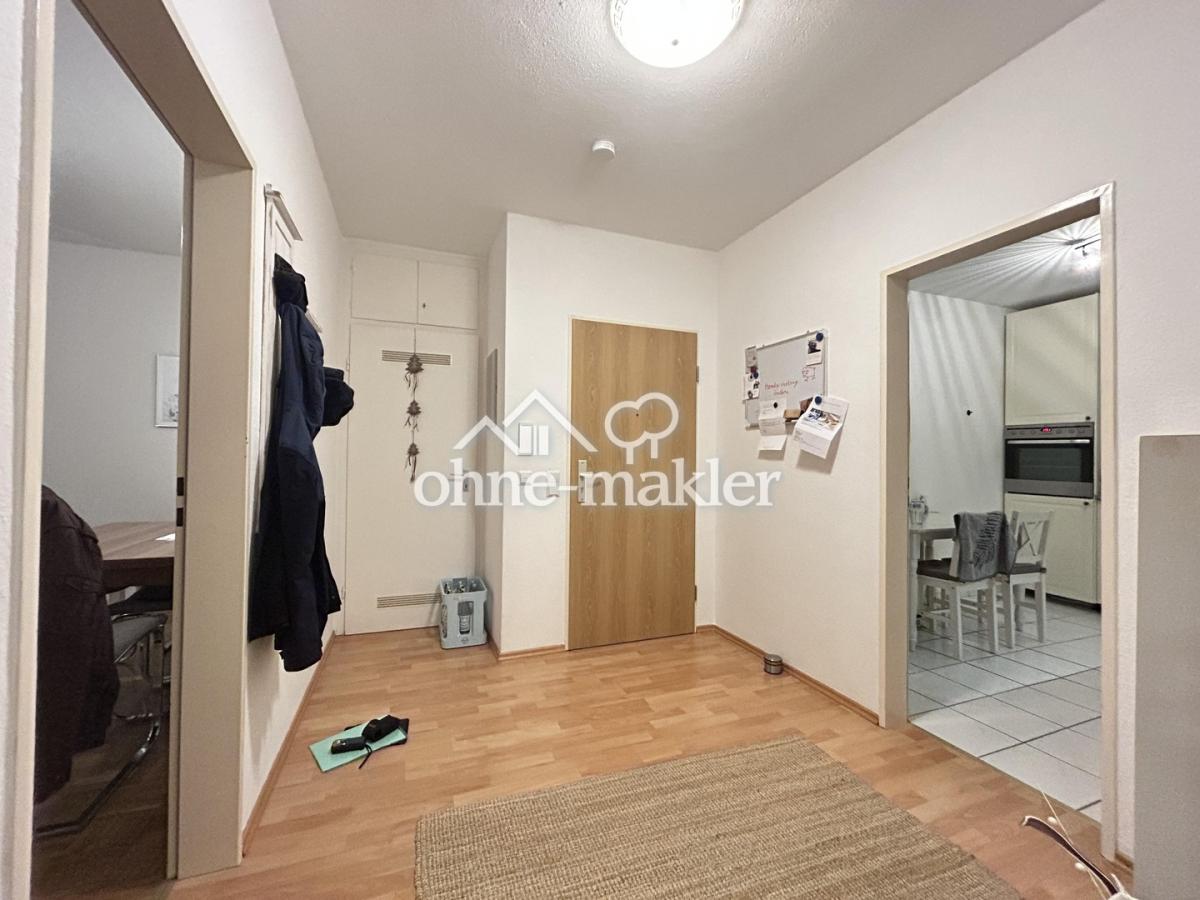 Eingangsbereich m. Abstellkam.