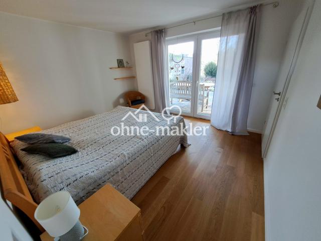 Schlafzimmer mit Gartenblick